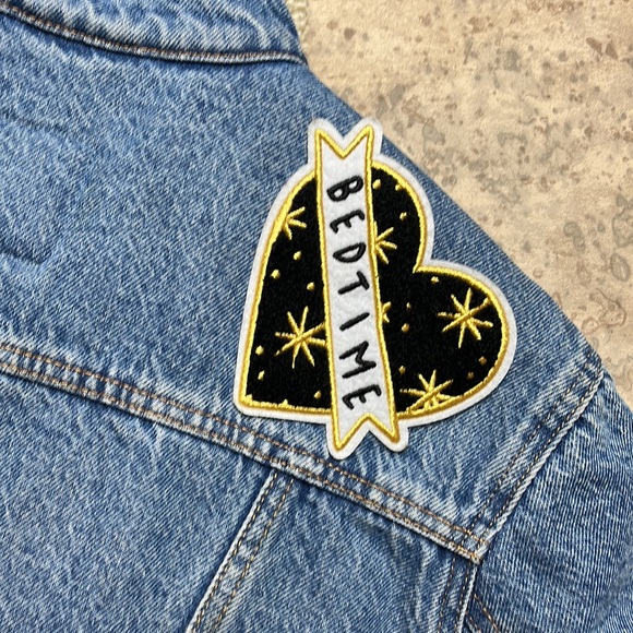 Levi’s Sherpa Lined Jean Jacket - Picture 4 of 7